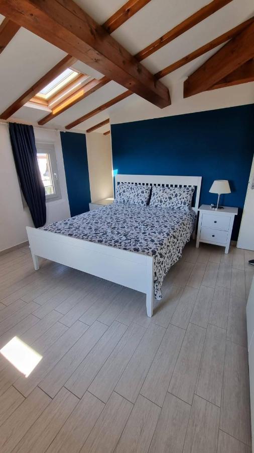 Apartmán Casa Elsa Torri Del Benaco Exteriér fotografie